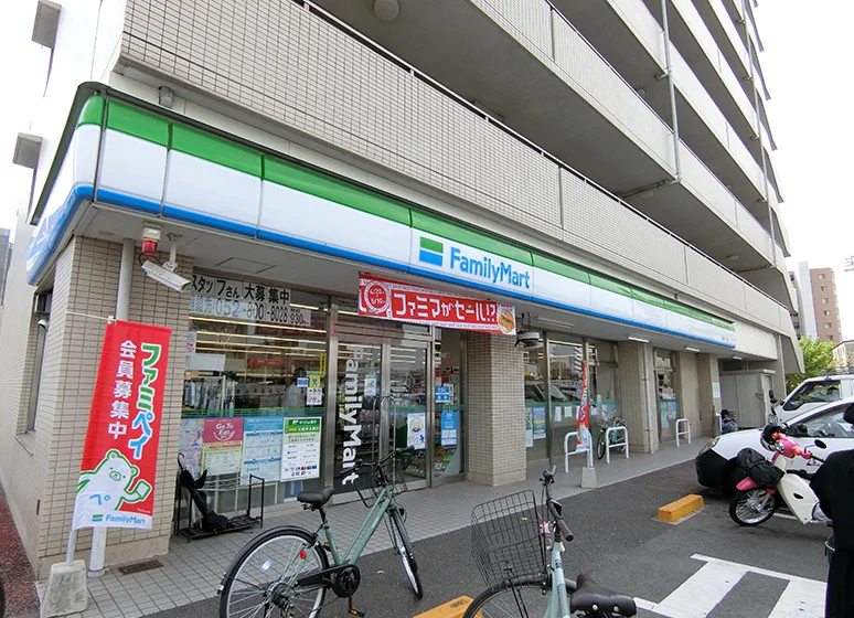 ファミリーマート（植田南1丁目店）