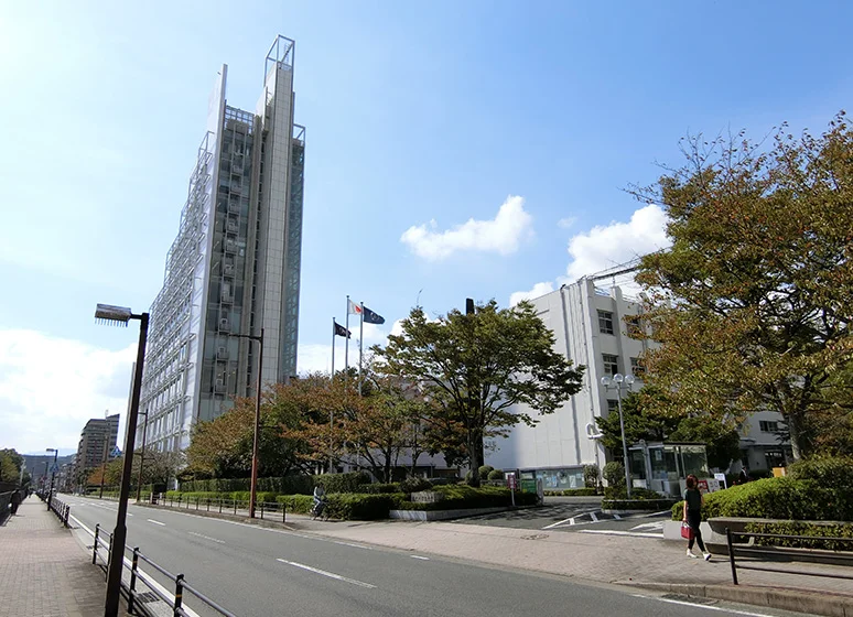 北九州市立大学