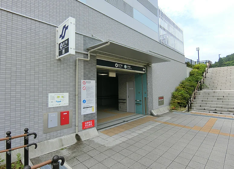 「川内」駅