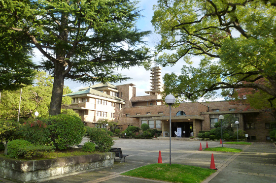 武庫川女子大学（上甲子園キャンパス）特集