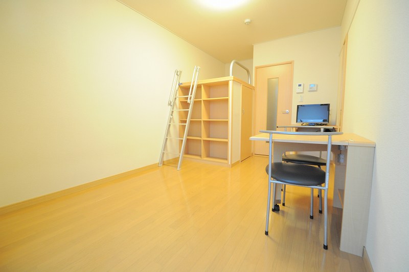 レオ様のお部屋 Recent apartments are amazing  Reiwa's cohabitation room